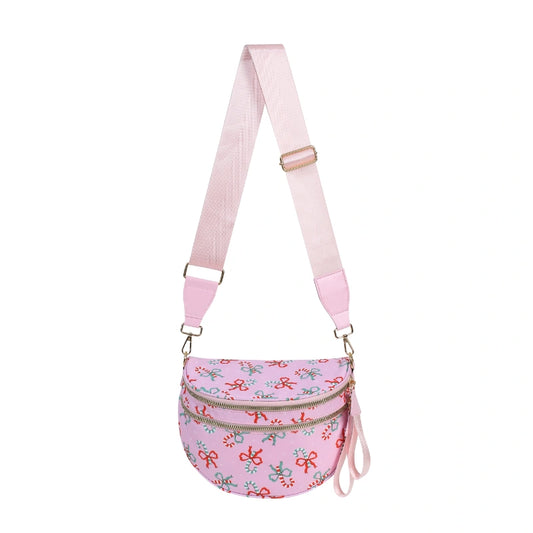 linear-gradient(125deg,
  #e44e2b 0 25%,     /* rouge à gauche */
  #f7c9da 25% 75%,   /* rose pastel dominant au centre */
  #6fc08b 75% 100%   /* vert clair à droite */
);