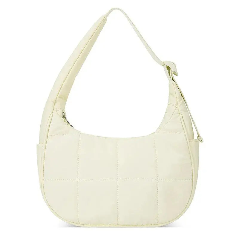 Everywear - The roomiest purse