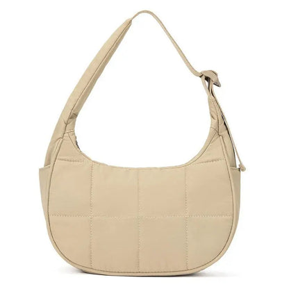 Everywear - The roomiest purse