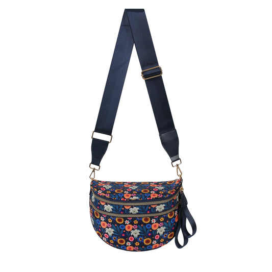 linear-gradient(125deg, #1a2a5e 50%, #e8782a 50%)