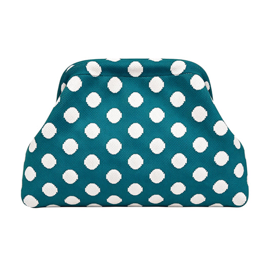 Knitty – The Snap-Shut Makeup Bag