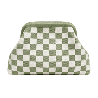 Knitty – The Snap-Shut Makeup Bag