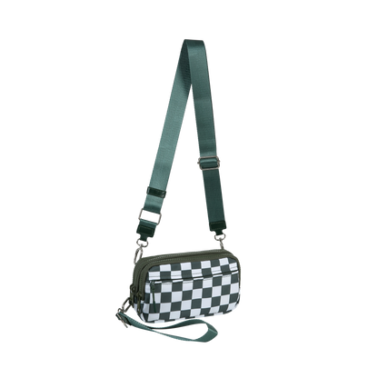 Checkered Green — 436A3867|conic-gradient(from 90deg, #6F7860 25%, #FFFFFF 0 50%, #6F7860 0 75%, #FFFFFF 0)