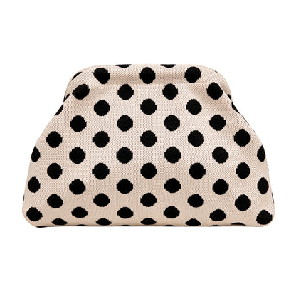 Knitty – The Snap-Shut Makeup Bag