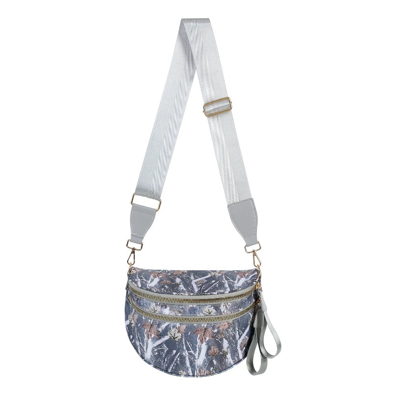 linear-gradient(125deg, #F4F4F4 0%, #4A5055 50%, #8C6A55 100%)
