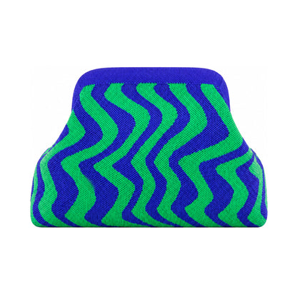 Knitty – The Snap-Shut Makeup Bag