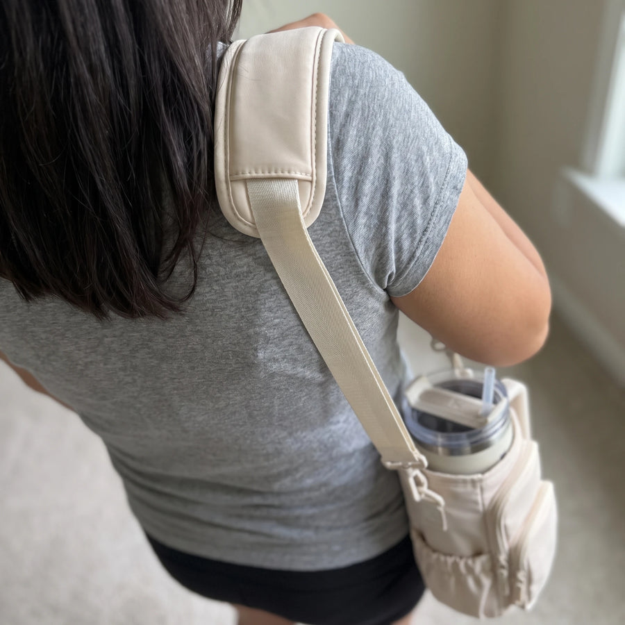 The Strap Doesn't Dig In — Even With a Full Cup