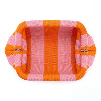 Knitty – The Snap-Shut Makeup Bag