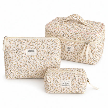 url('https://cdn.shopify.com/s/files/1/0572/6493/0902/files/nesty-swatch-beige-ditsy-f68784.webp?v=1790319970')