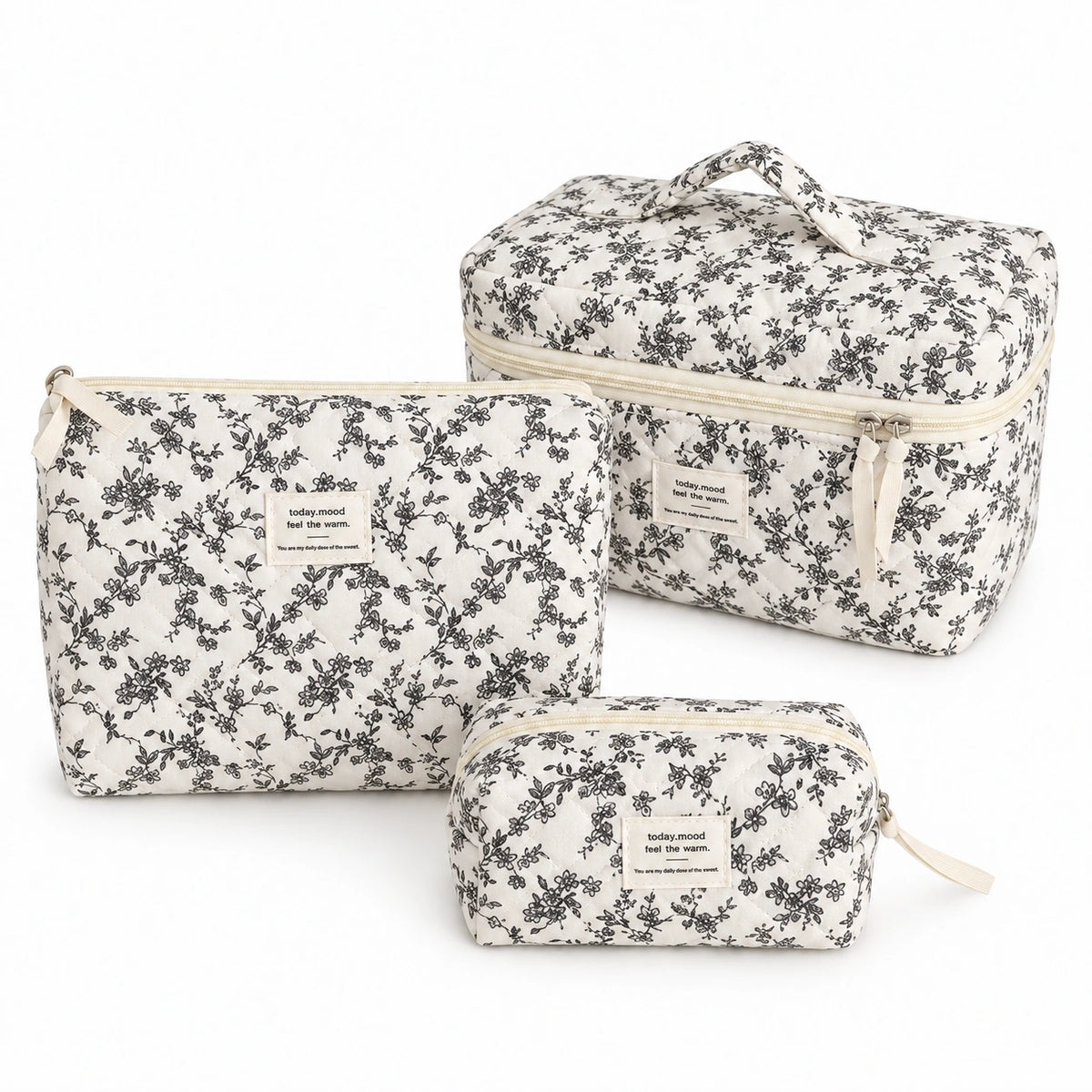 url('https://cdn.shopify.com/s/files/1/0572/6493/0902/files/nesty-swatch-black-ditsy-f68794.webp?v=1790320082')