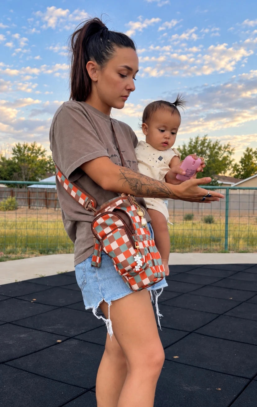 Twelve Hours at the Park With a Full Cup of Ice Water and Zero Hands