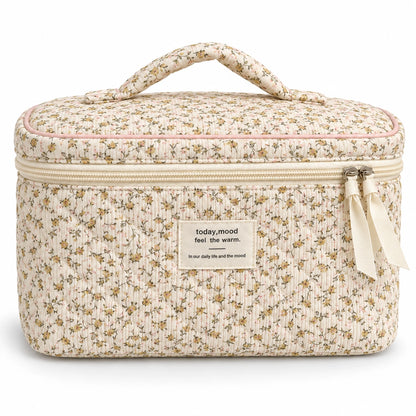 url('https://cdn.shopify.com/s/files/1/0572/6493/0902/files/nesty-swatch-beige-ditsy-f68784.webp?v=1790319970')